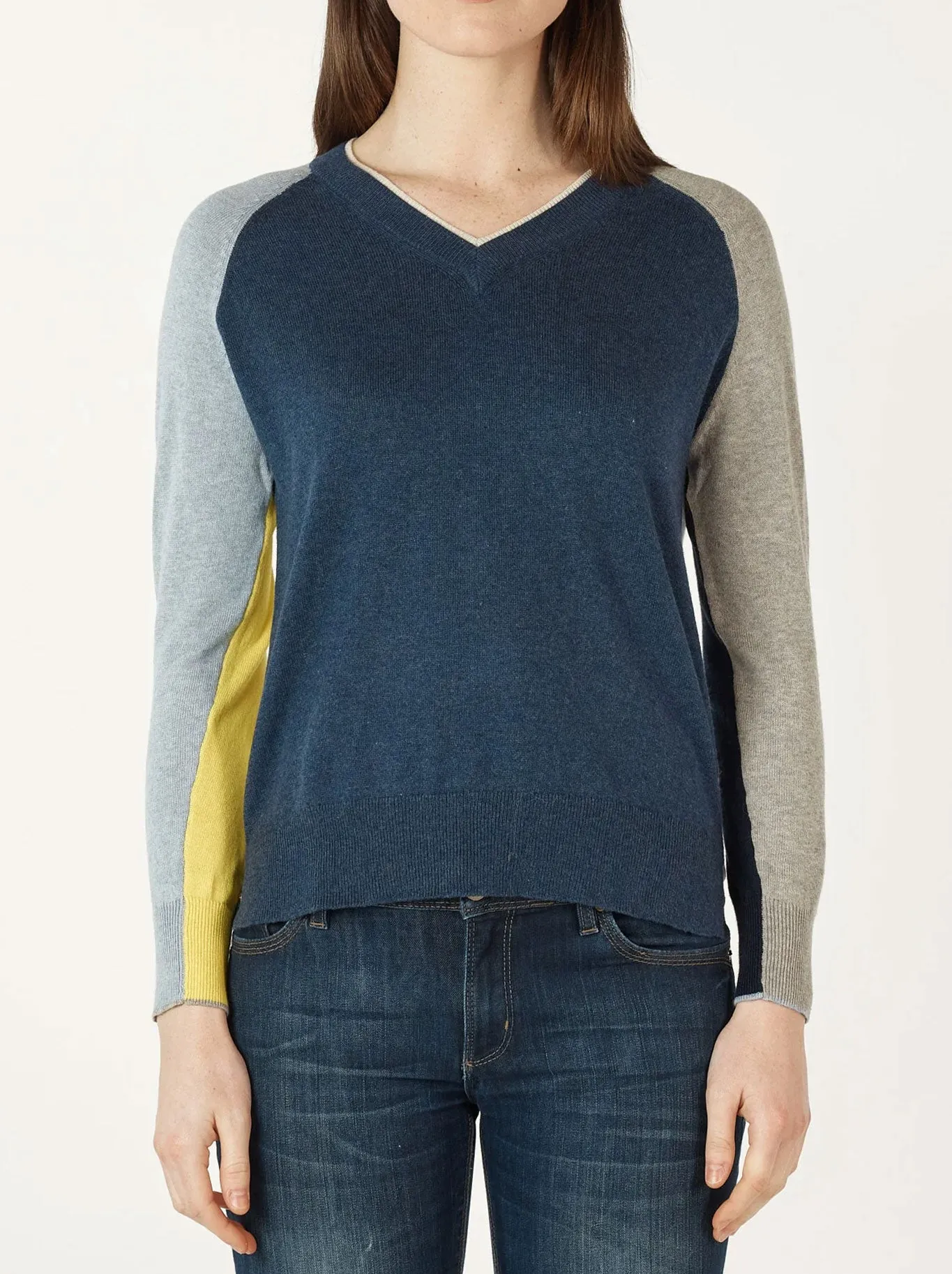 ZAKET & PLOVER COLLEGE V NECK sold by ENNI