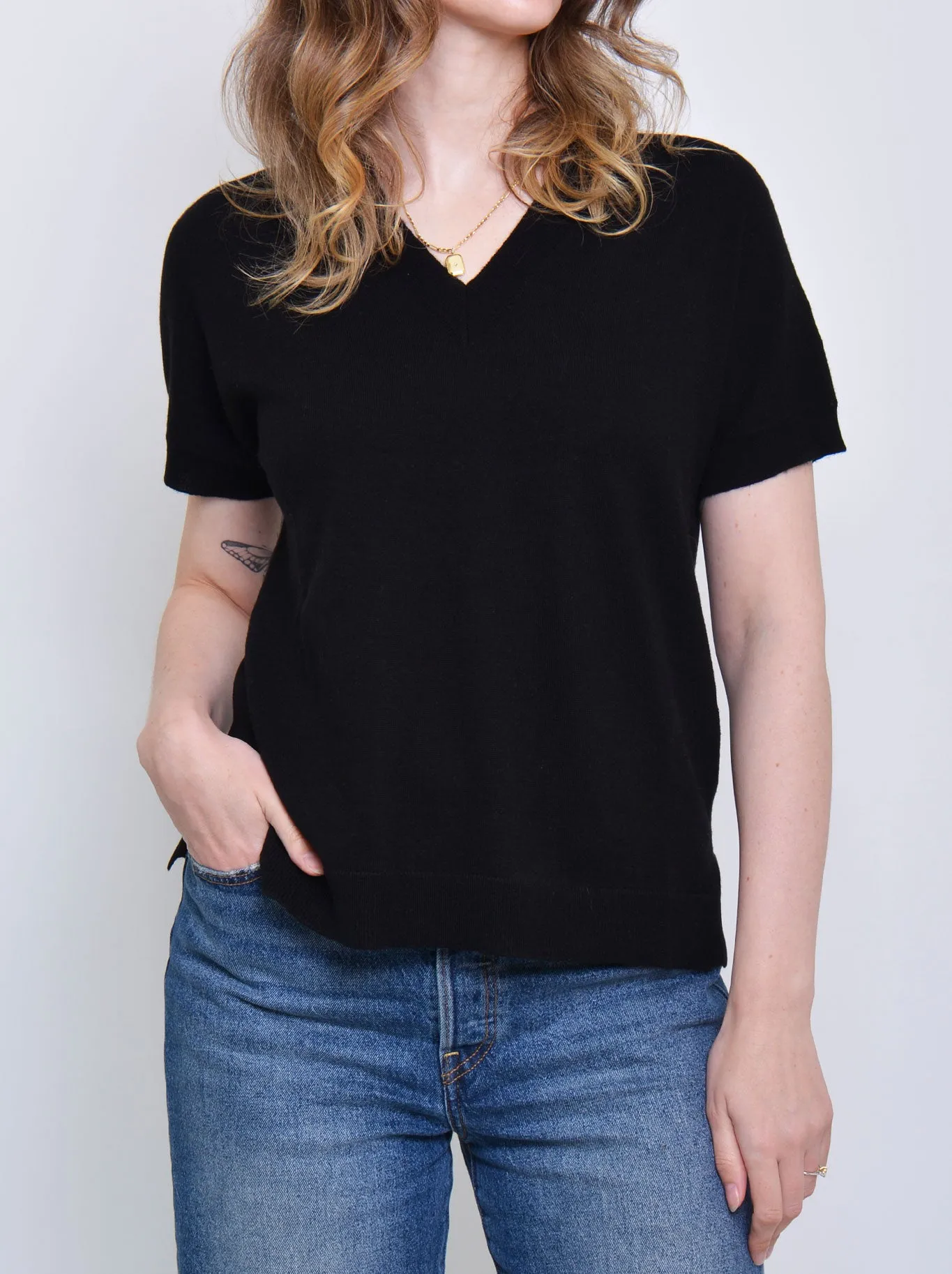 JAMES MELBOURNE VEE NECK VEST sold by ENNI product image thumbnail 3