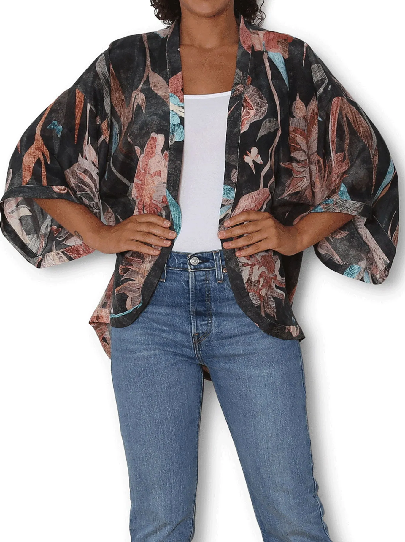 THE ARTISTS LABEL PUZZLE BLOOM SILK KIMONO sold by ENNI