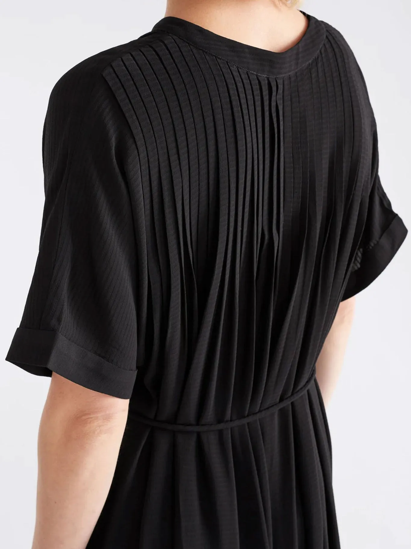 ELK OMIA SHIRT DRESS sold by ENNI product image thumbnail 4