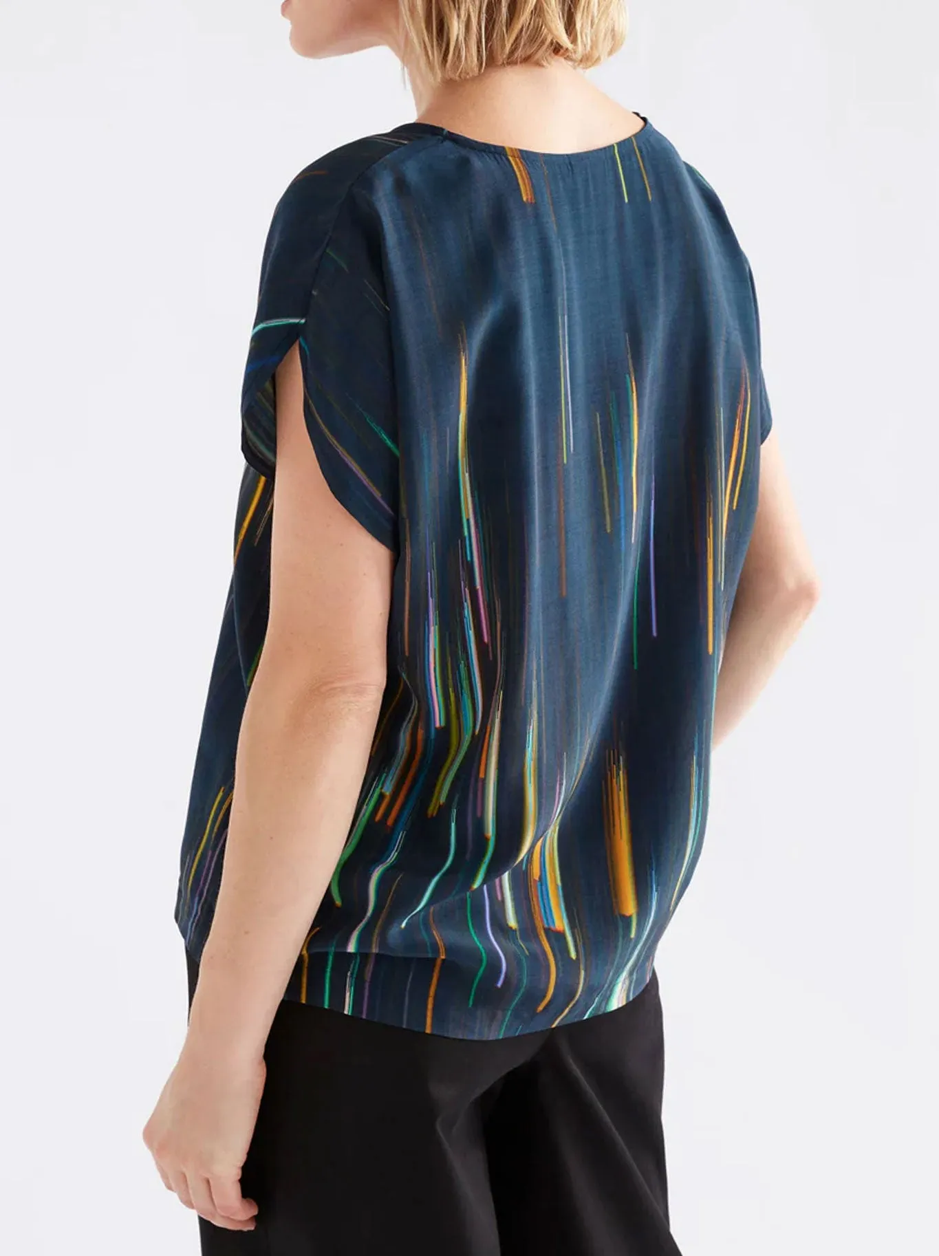 ELK KAYRA V NECK TOP sold by ENNI product image thumbnail 3