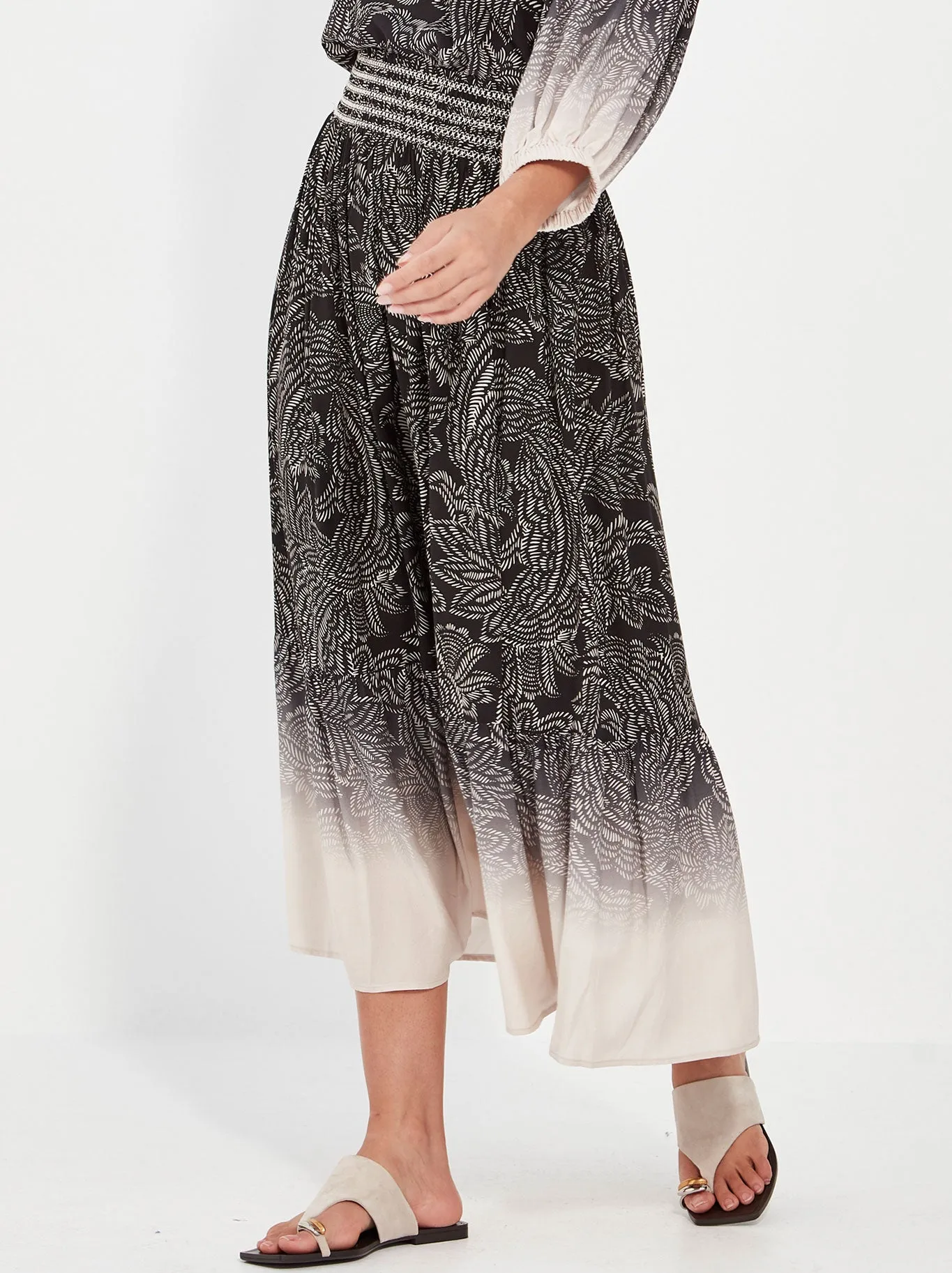 VERGE AMARA SKIRT sold by ENNI product image thumbnail 2