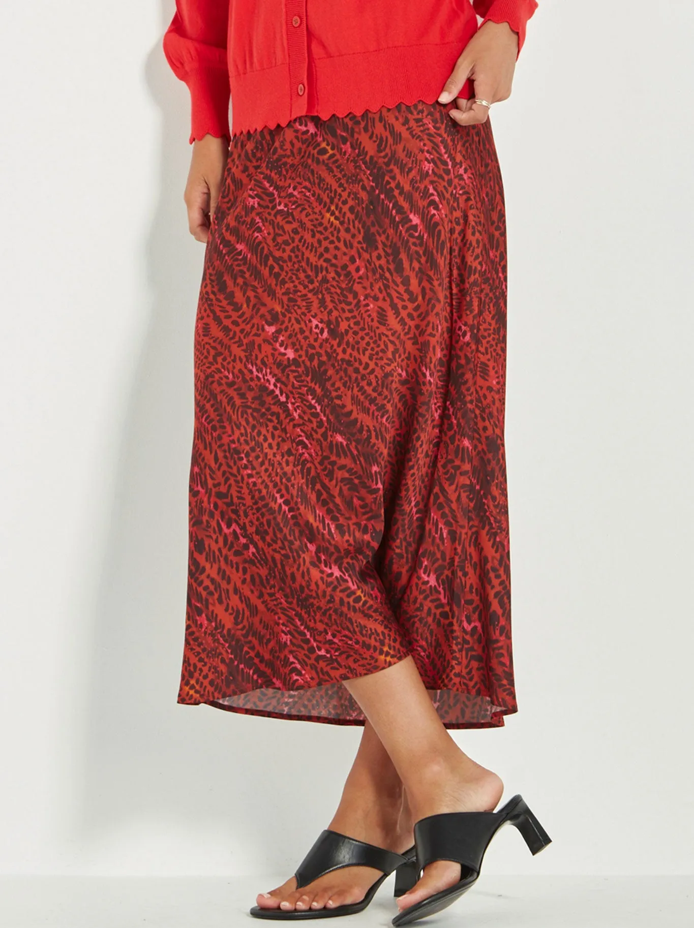 VERGE EMBER SKIRT sold by ENNI product image thumbnail 2