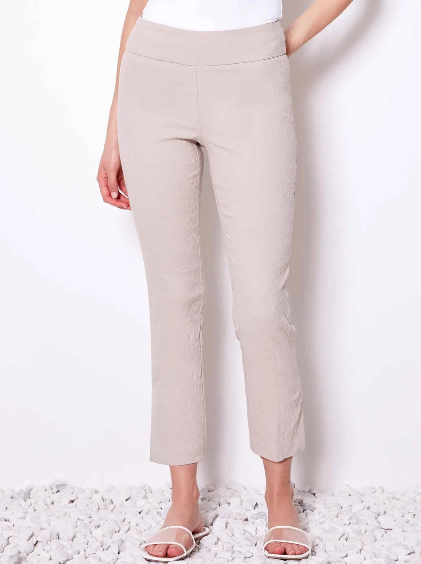 UP! SOLID TEXTURED JACQUARD ANKLE PANT sold by ENNI product image thumbnail 3