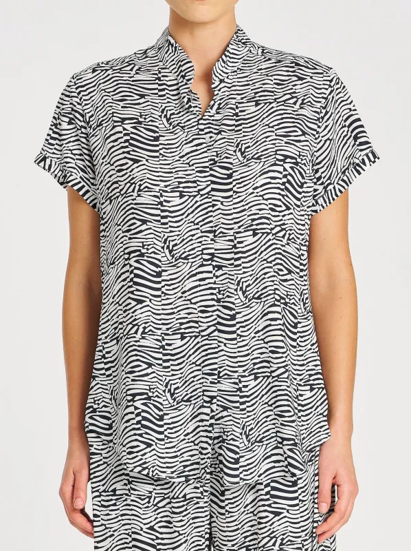 MELA PURDIE SOFT STAND SHIRT sold by ENNI