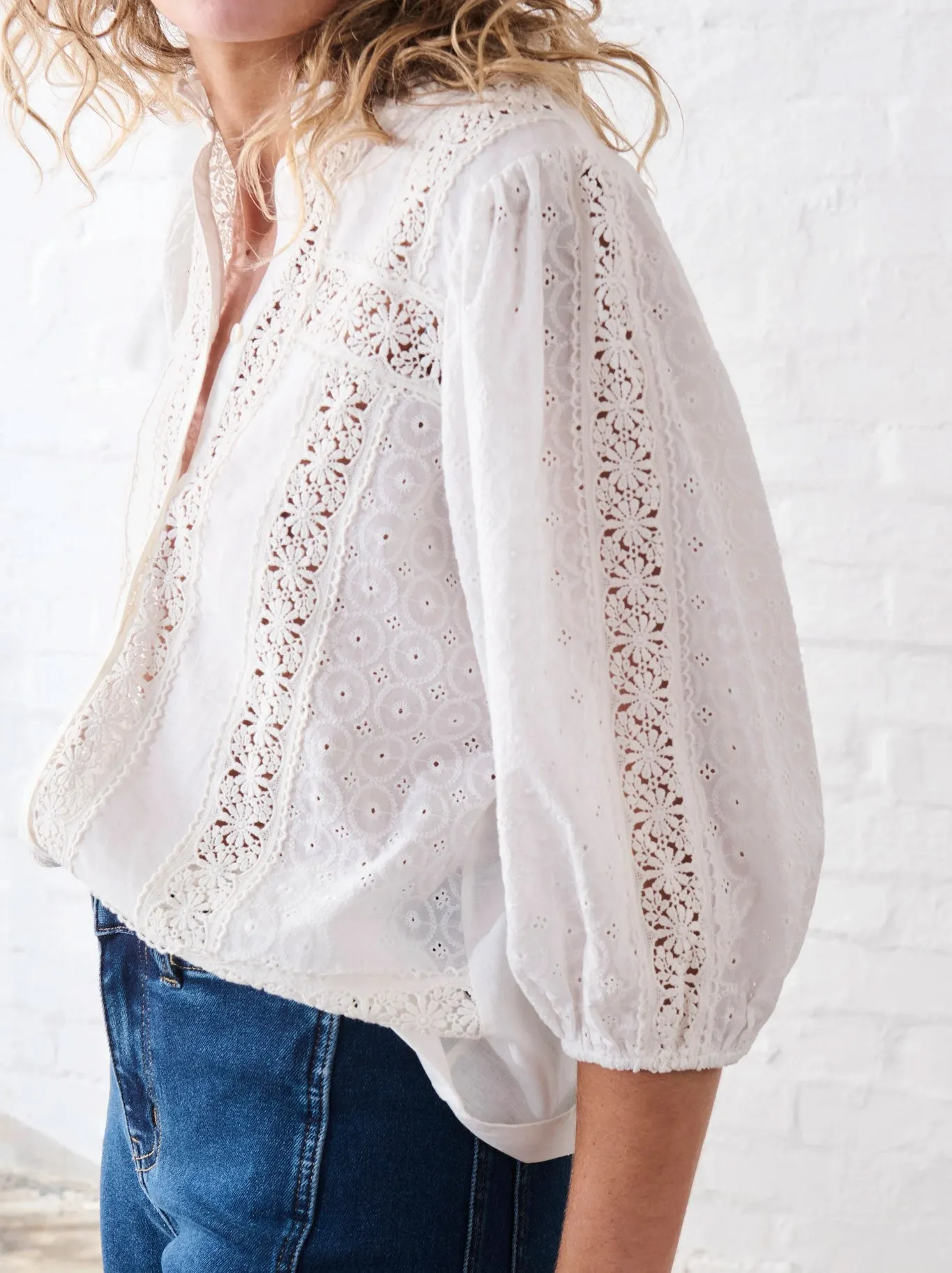 KIREINA ISABELLA SHIRT sold by ENNI product image thumbnail 3