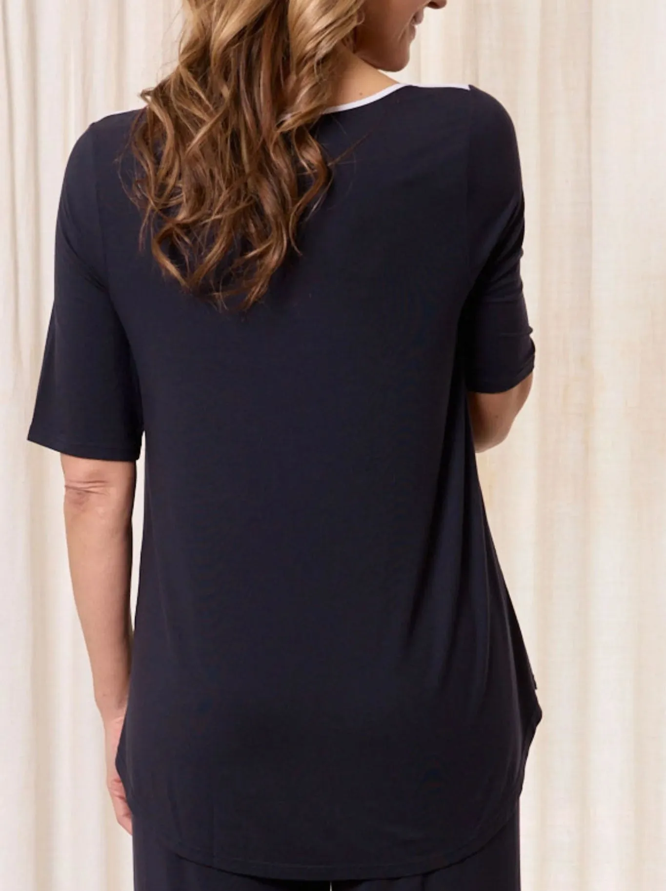 TANI ELBOW SWING TEE WITH TRIM sold by ENNI product image thumbnail 2
