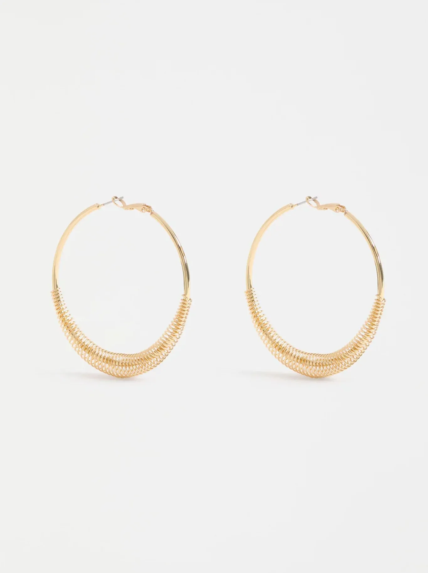 ELK SOLF METALLIC HOOP EARRING sold by ENNI product image thumbnail 3