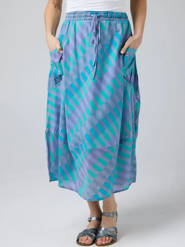 CAKE POCKET PANEL SKIRT sold by ENNI