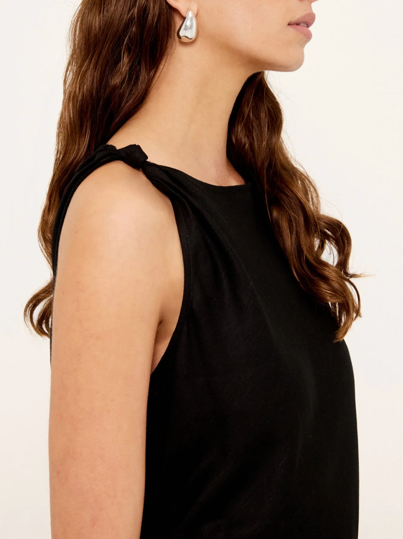 STAPLE THE LABEL SABINE MIDI DRESS sold by ENNI product image thumbnail 3