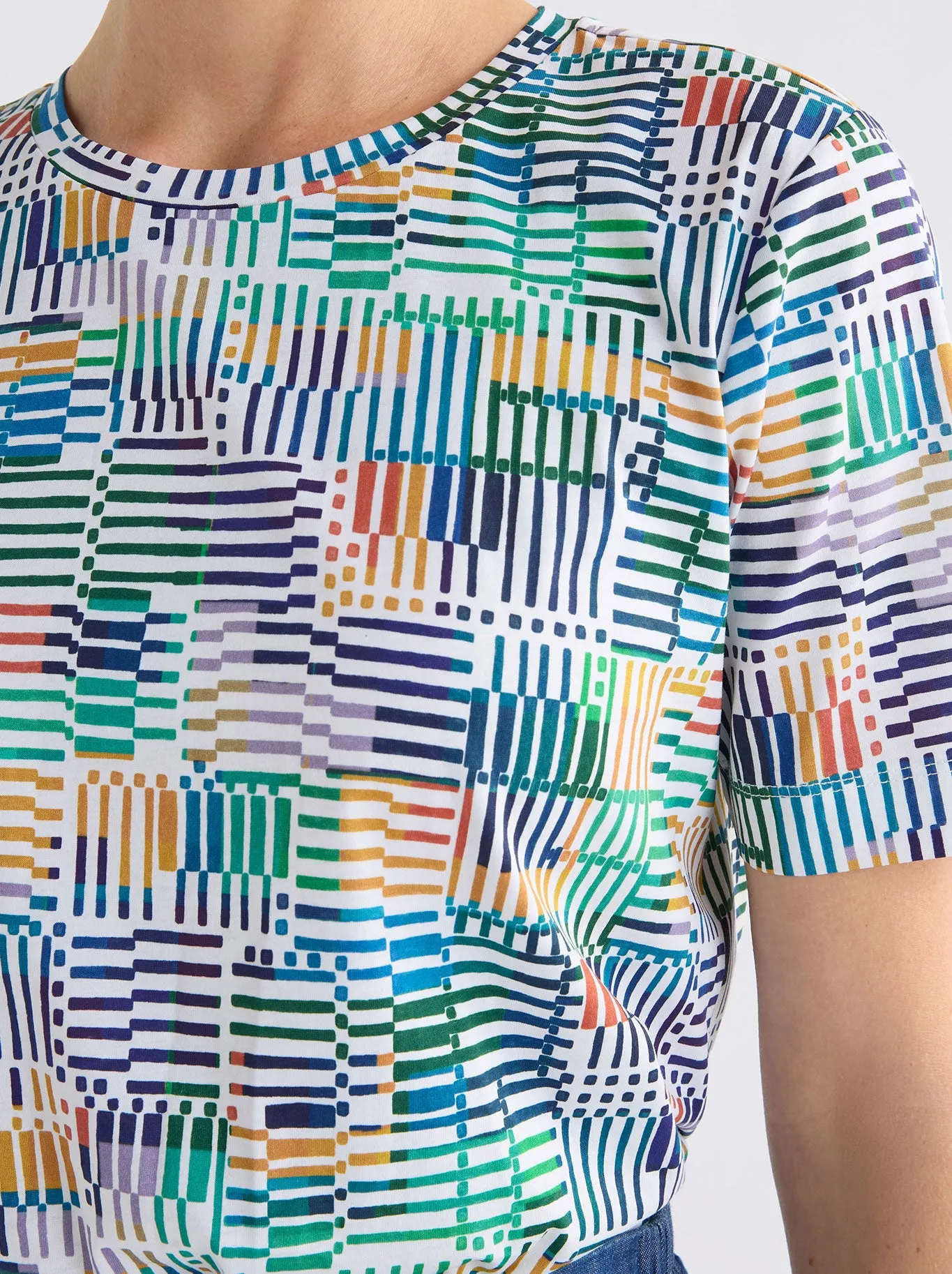 ELK HANEN T-SHIRT sold by ENNI product image thumbnail 3
