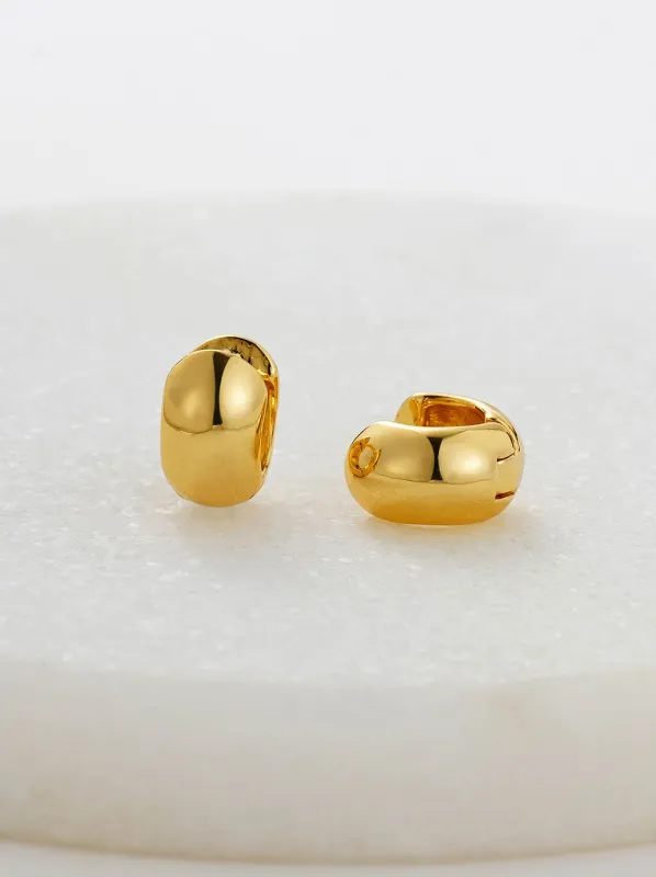 ZAFINO VADA HUGGIE sold by ENNI