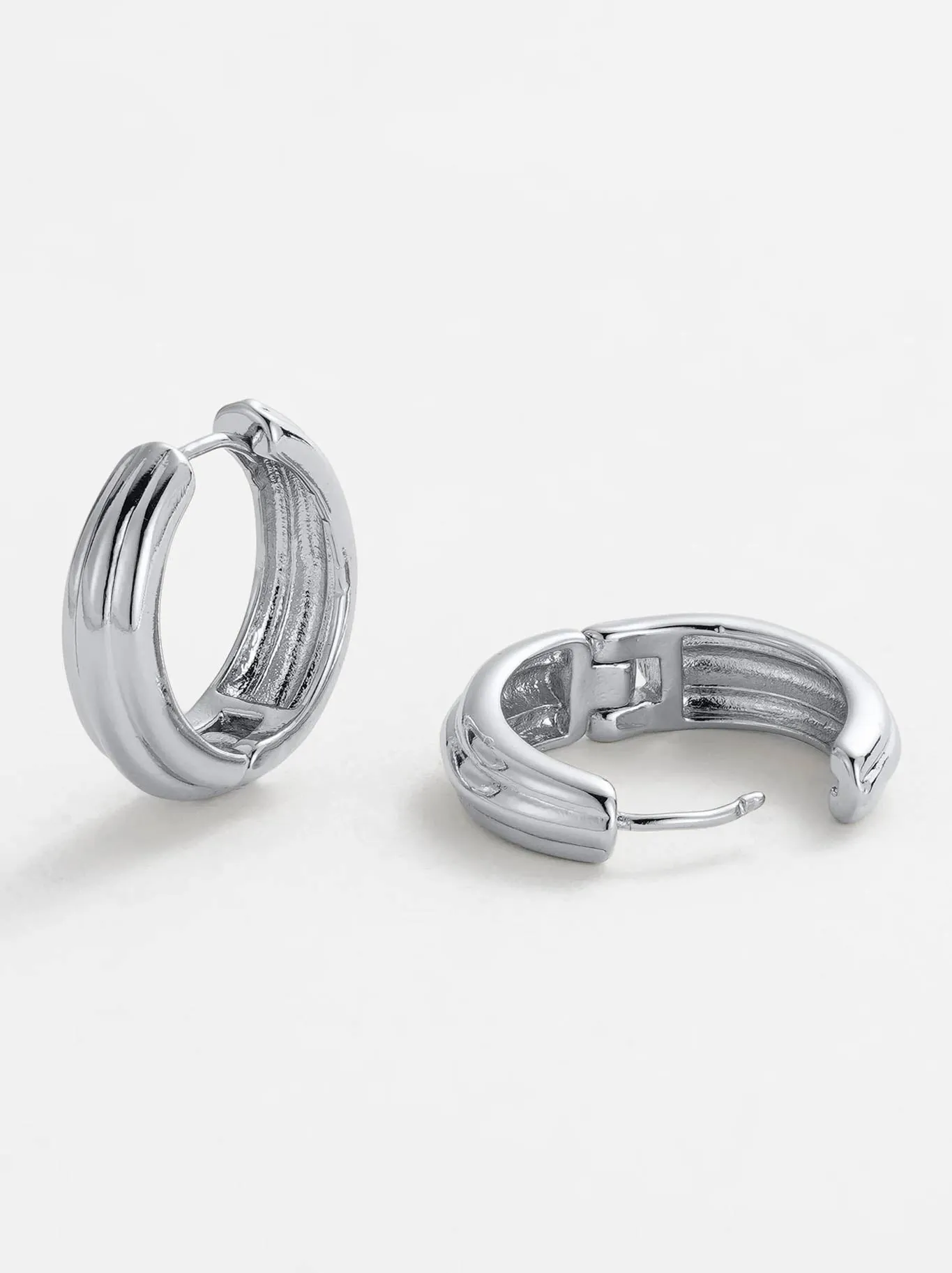 ZAFINO PARIS HUGGIE sold by ENNI product image thumbnail 2
