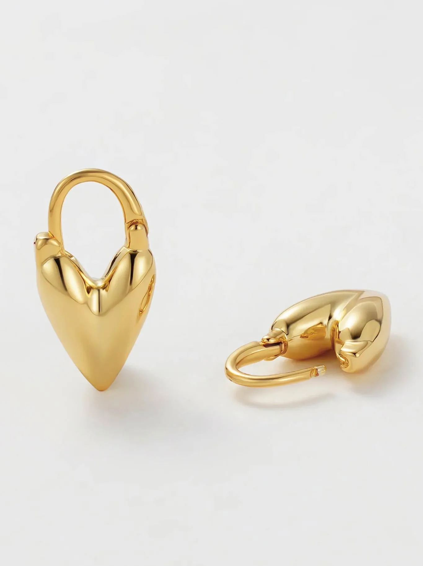 ZAFINO JESS HEART HOOP sold by ENNI product image thumbnail 3