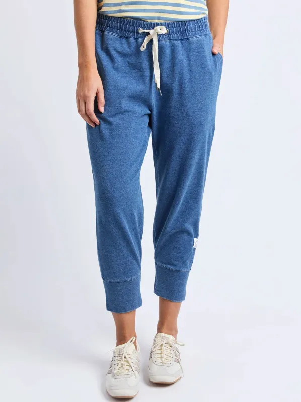 ELM BRUNCH PANT DENIM-LOOK sold by ENNI