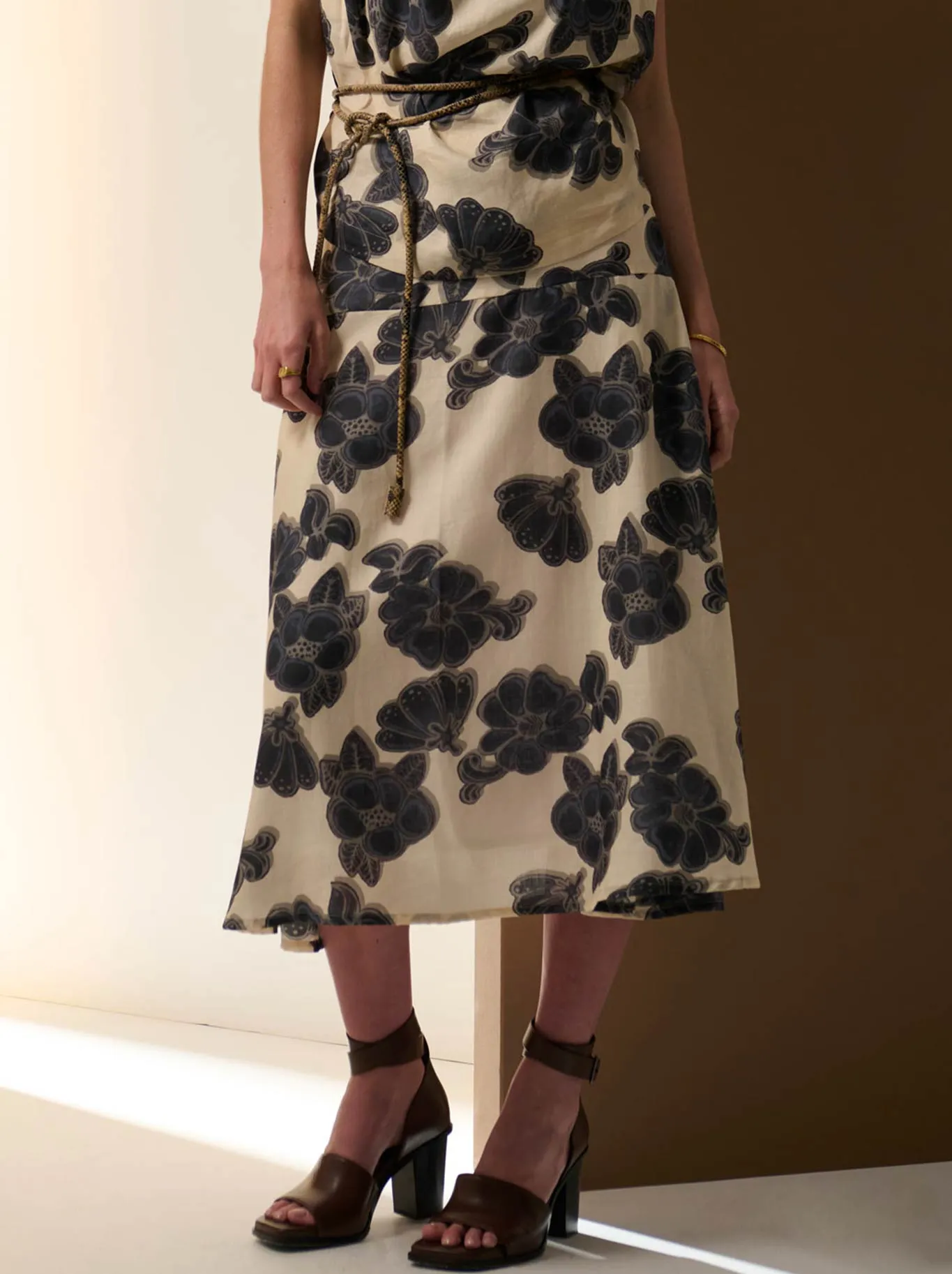 POL AMARA SKIRT sold by ENNI product image thumbnail 3