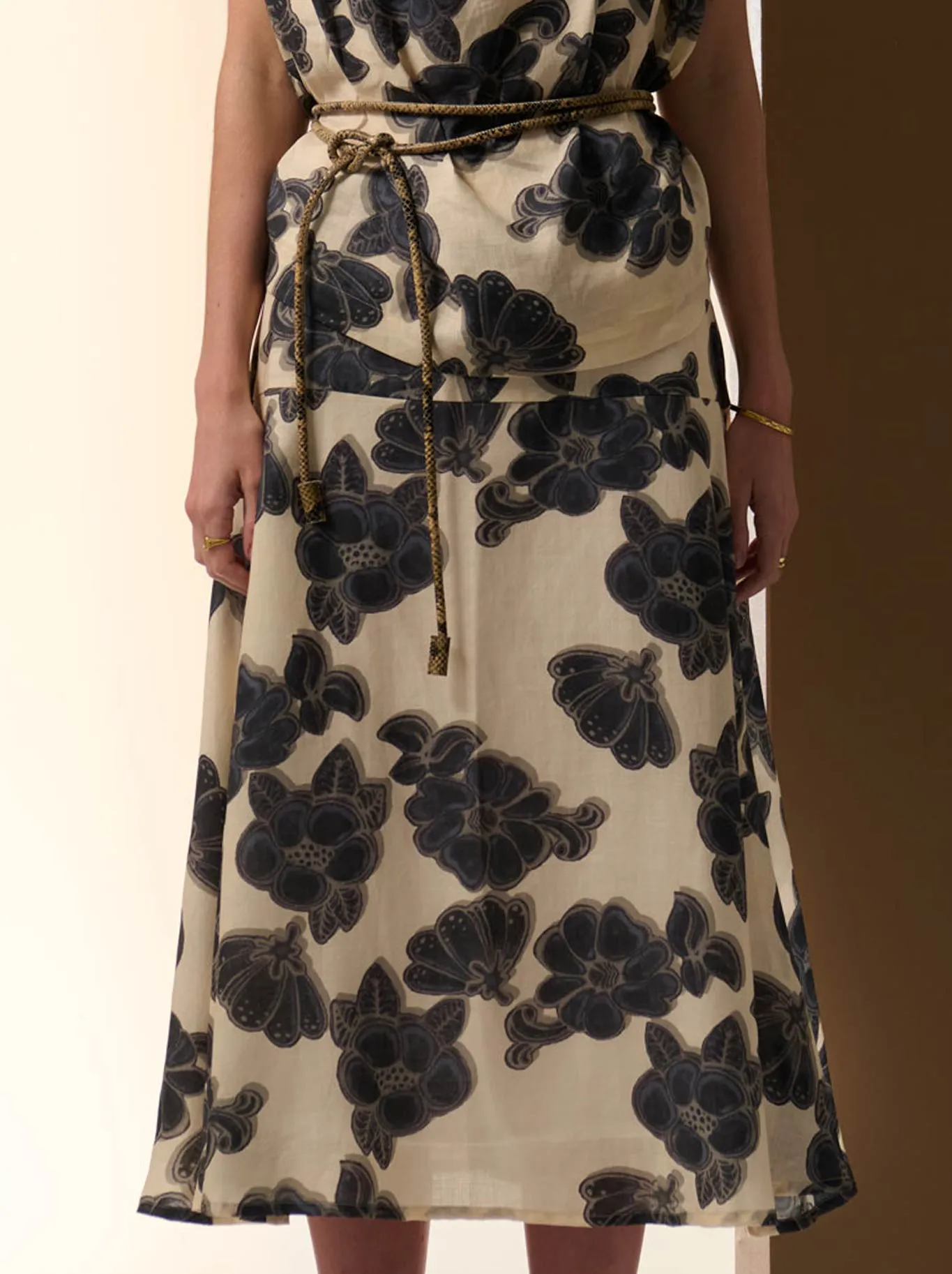 POL AMARA SKIRT sold by ENNI