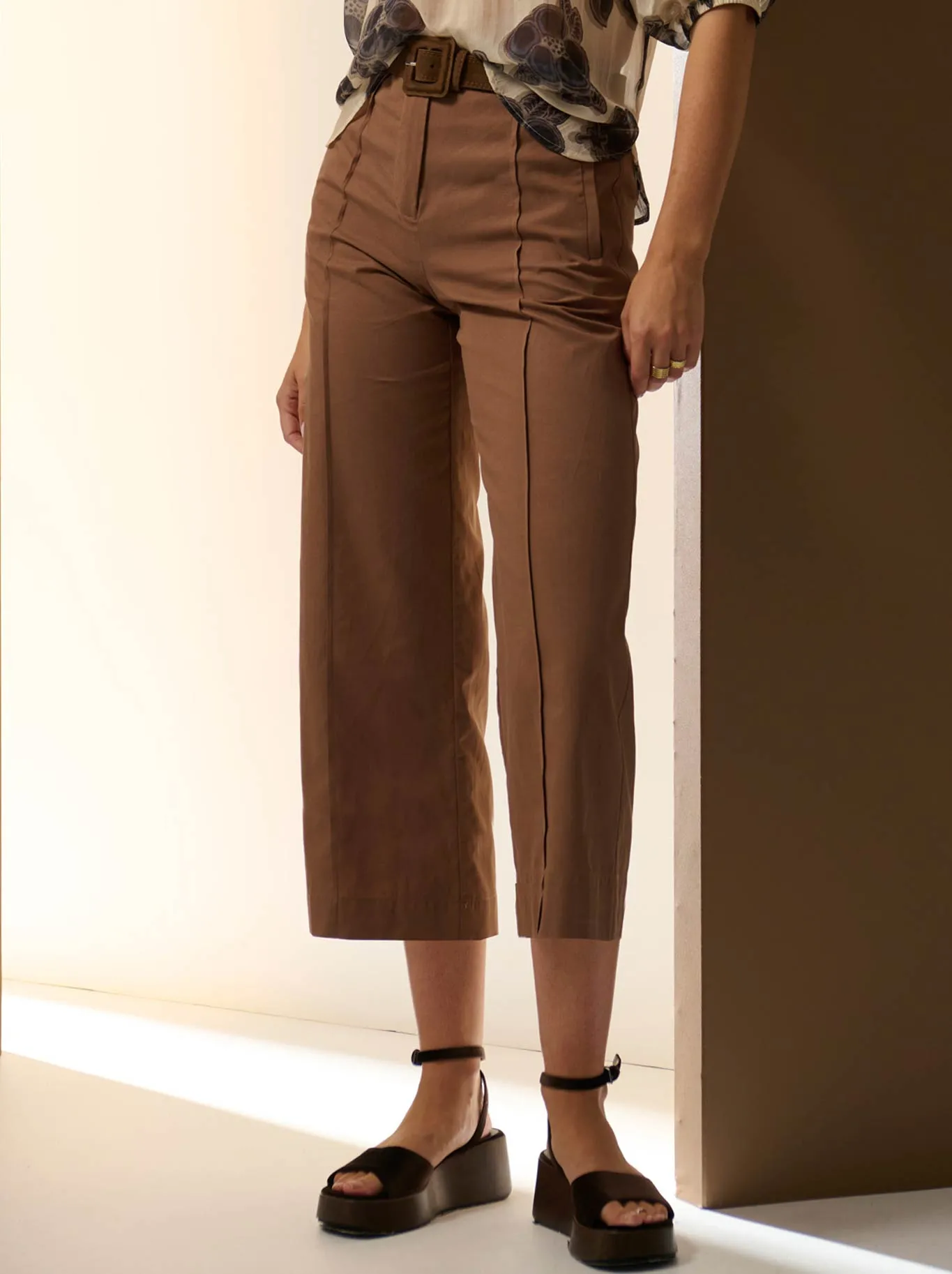 POL ODETTE BELTED PANT sold by ENNI product image thumbnail 3