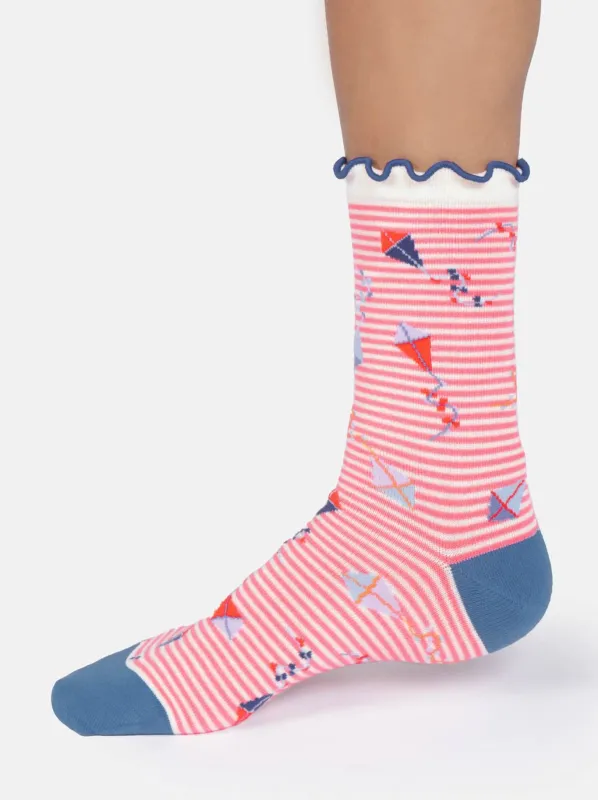 THOUGHT FLYING KITES BAMBOO FRILL CREW SOCKS made by ENNI