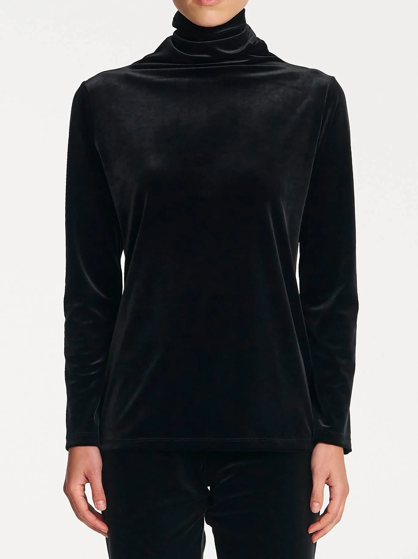 MELA PURDIE FUNNEL TOP sold by ENNI