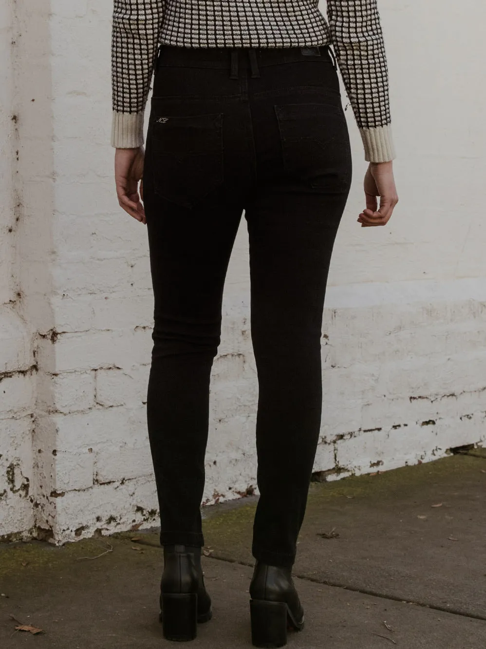 NEW LONDON PINNER JEAN sold by ENNI product image thumbnail 2