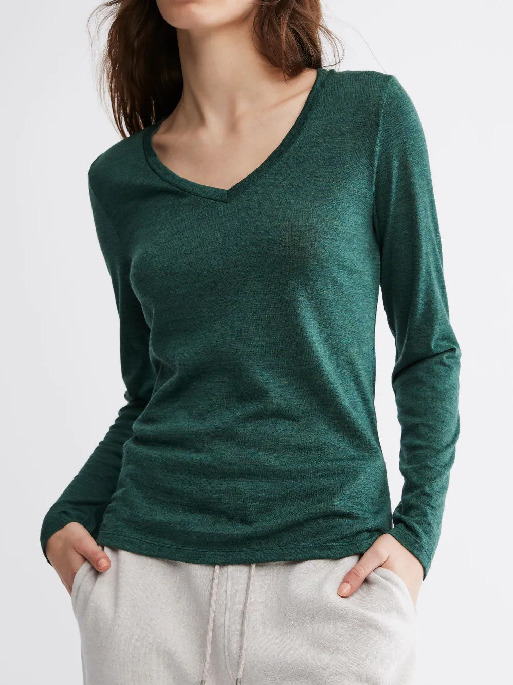 TOORALLIE MERINO V NECK TEE sold by ENNI