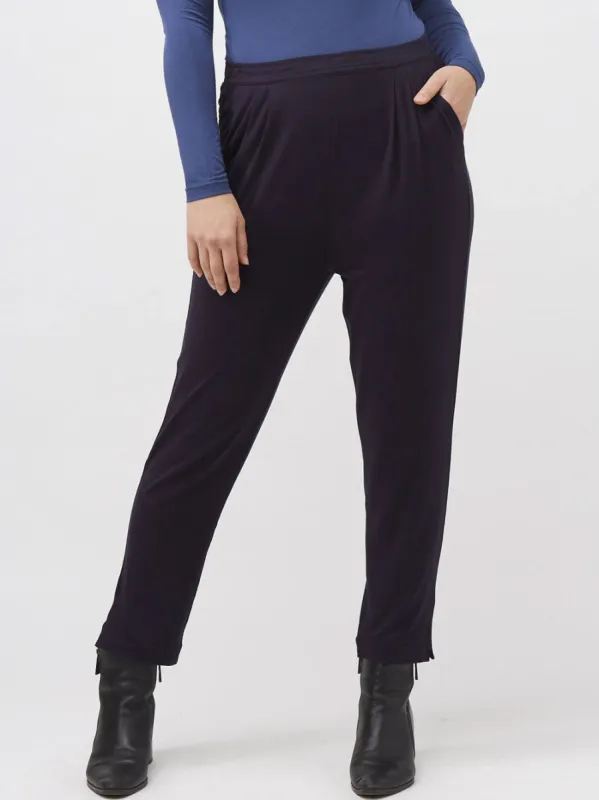 TANI BREEZE PANT sold by ENNI