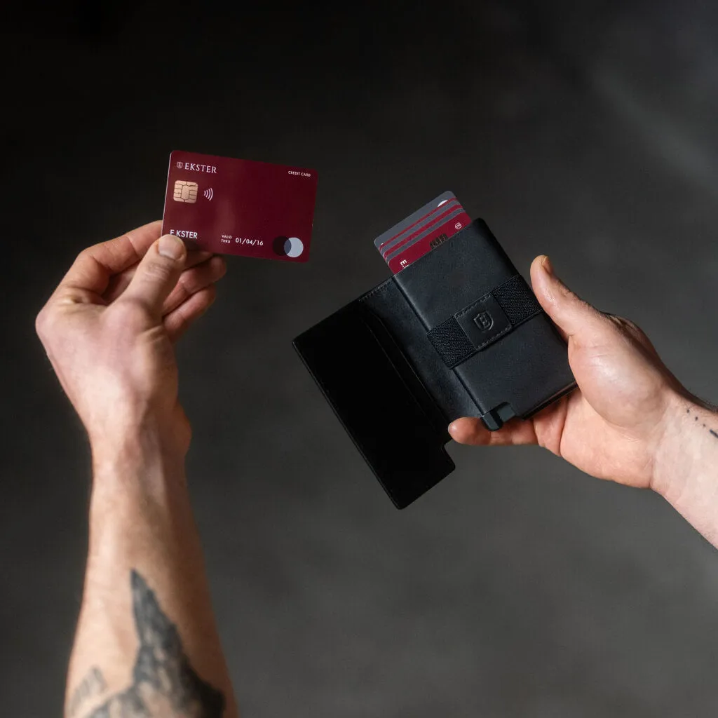 Ekster Wallet Pro sold by Ekster product image thumbnail 3