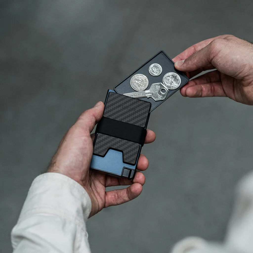 Carbon Backplate sold by Ekster product image thumbnail 4