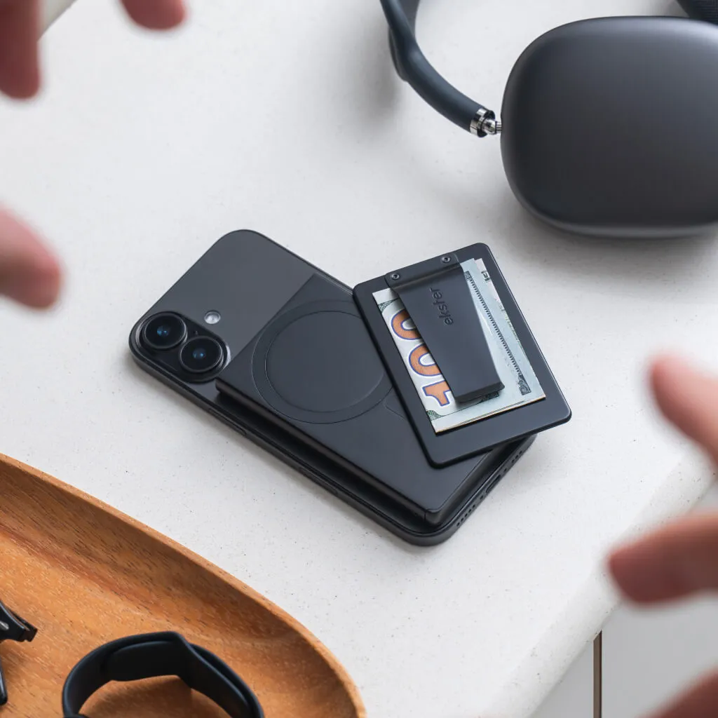 Cash Clip for MagSafe sold by Ekster product image thumbnail 3