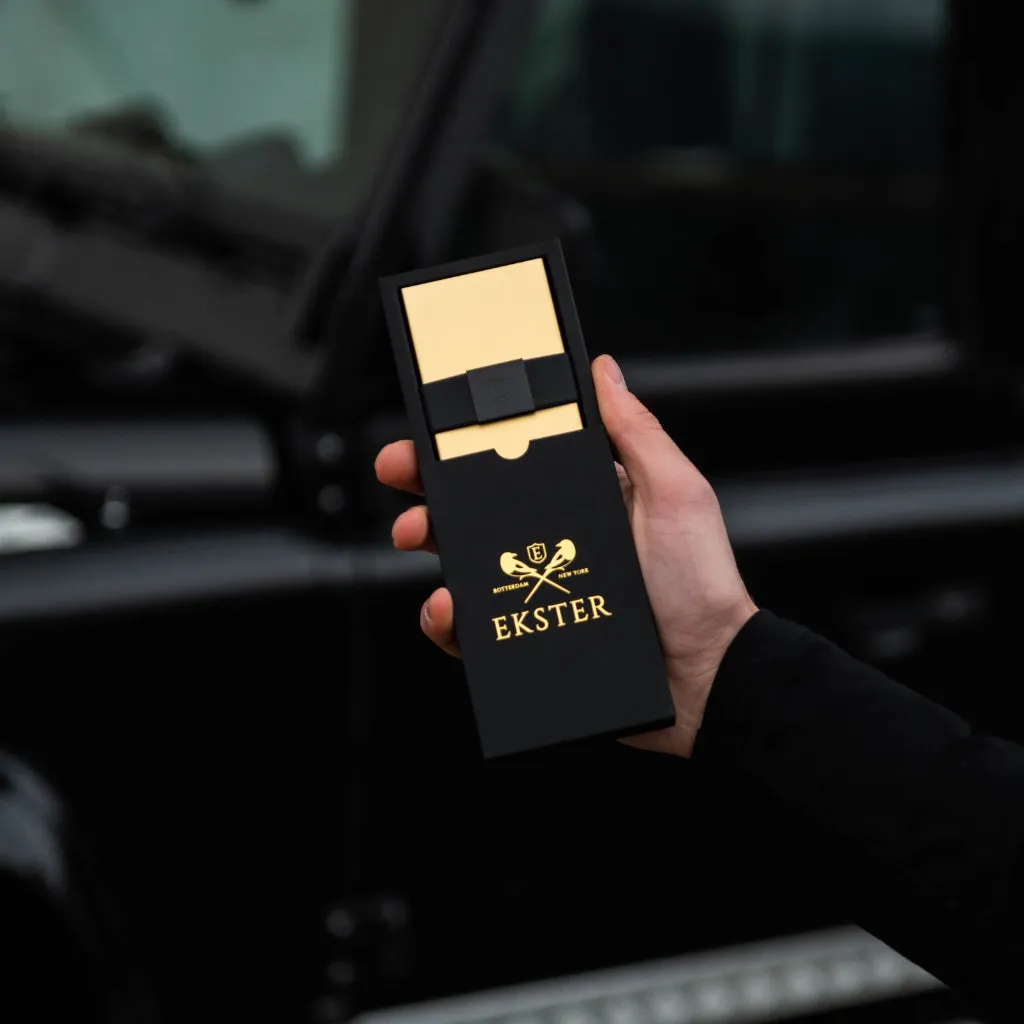 18K Gold Cardholder sold by Ekster product image thumbnail 3