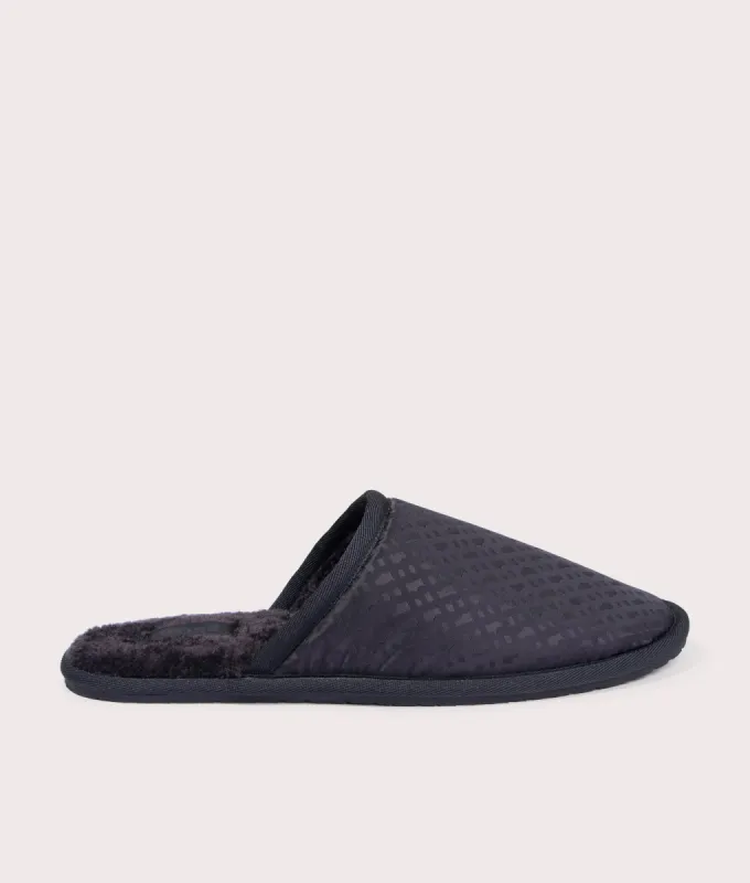Home Slippers sold by EQVVS