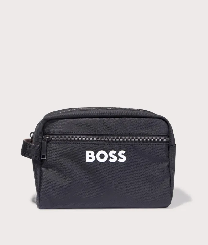 Catch 3.0 Washbag sold by EQVVS
