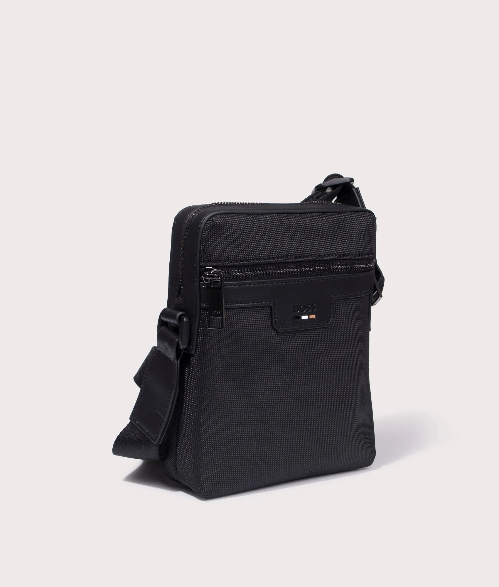 Ray Zip Messenger Bag sold by EQVVS product image thumbnail 2