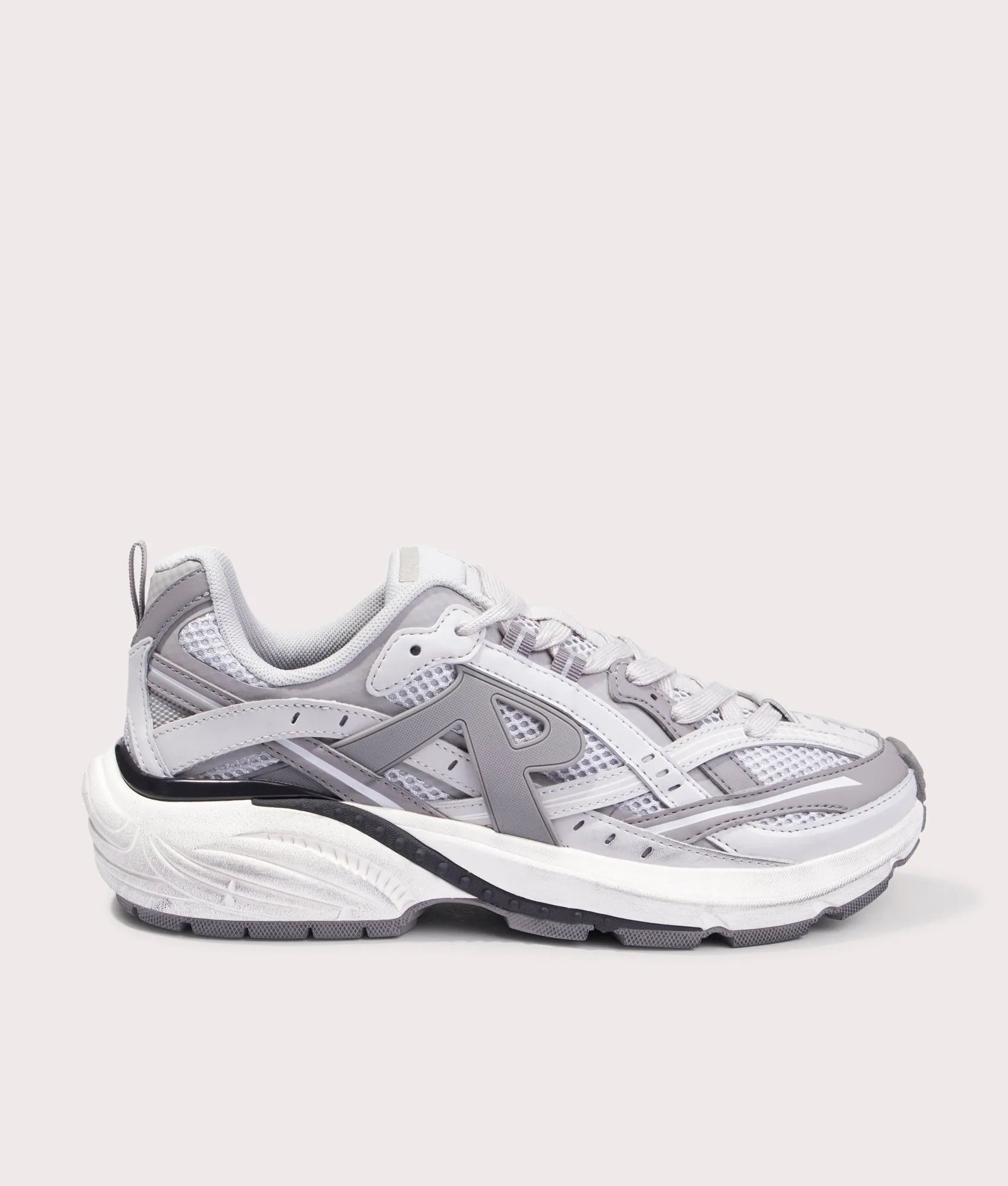 Storm Runner Trainers sold by EQVVS