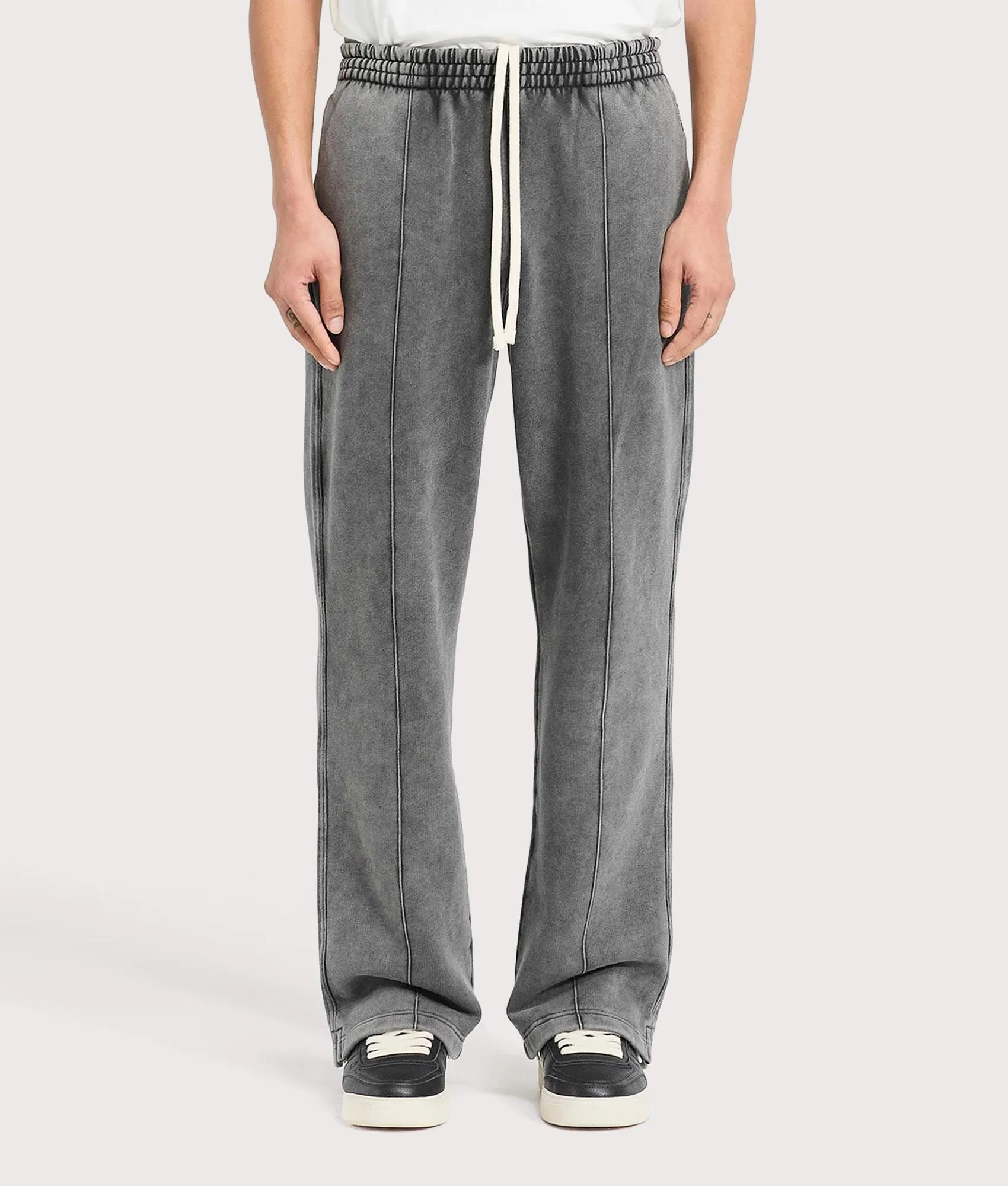 Initial Joggers sold by EQVVS