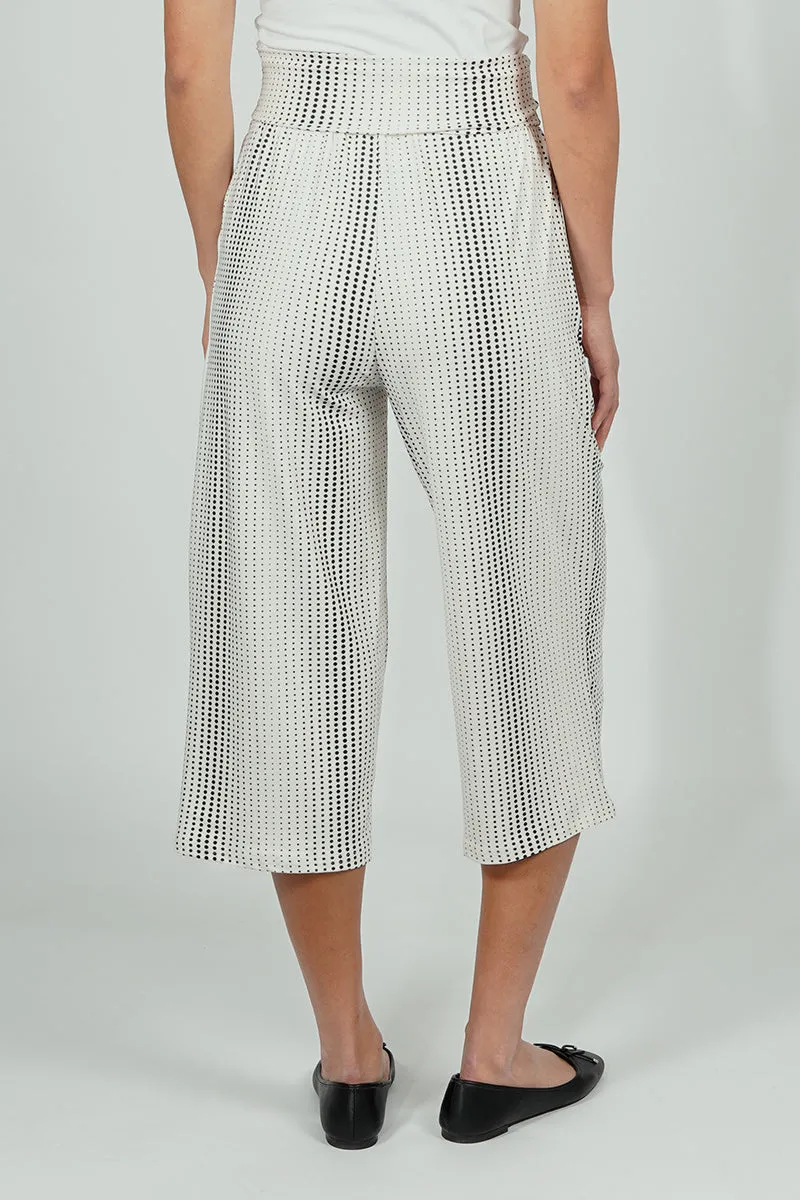 Beechers Brook Dotted Pattern Fold Over Cropped Pants - White sold by Fairweather product image thumbnail 3