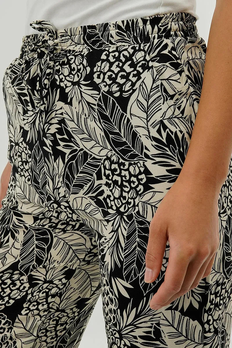 International INC Company Floral Drawstring Wide Leg Pants - Beige sold by Fairweather product image thumbnail 4