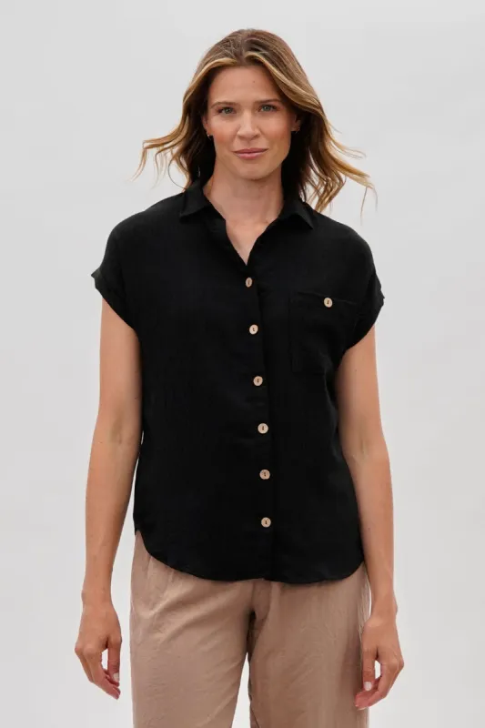 Sylexchange Vintage Short Sleeve Button Down Shirt - Black sold by Fairweather