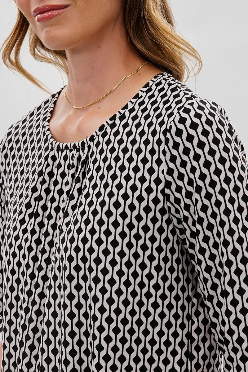 Beechers Brook Patterned Roll Up Sleeve Blouse - White sold by Fairweather product image thumbnail 4