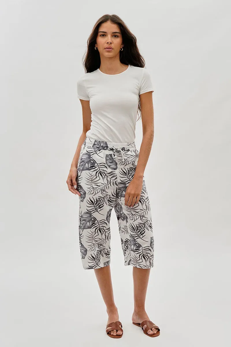International INC Company Leaf Print Cropped Pants - White sold by Fairweather product image thumbnail 5