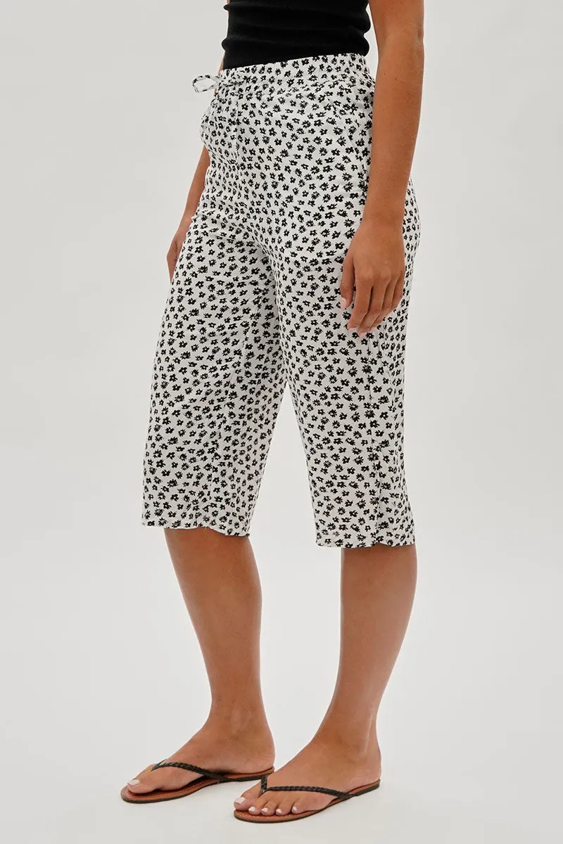 International INC Company Floral Tie Waist Capris - White sold by Fairweather product image thumbnail 2