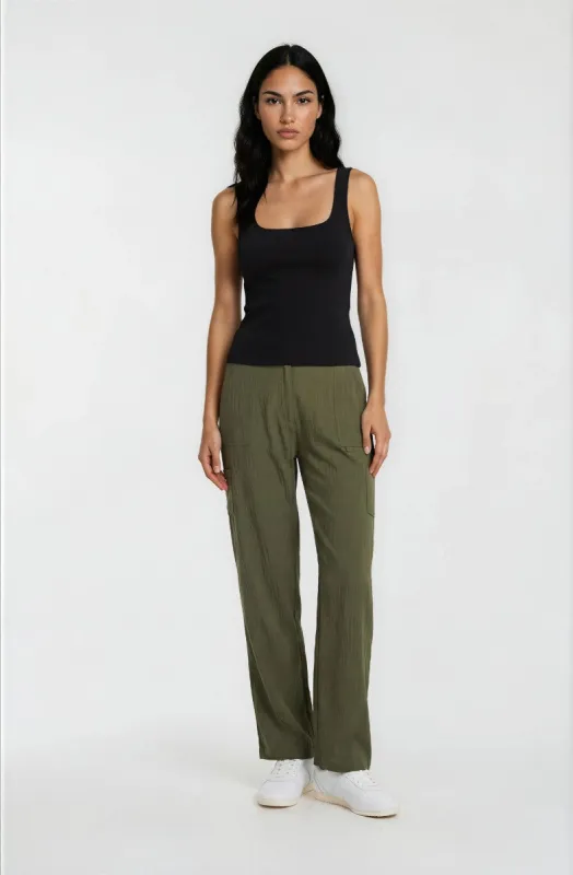 Utility Pants with Pockets - Olive made by Fairweather