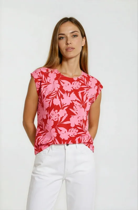 Basic Printed Tee - Red made by Fairweather