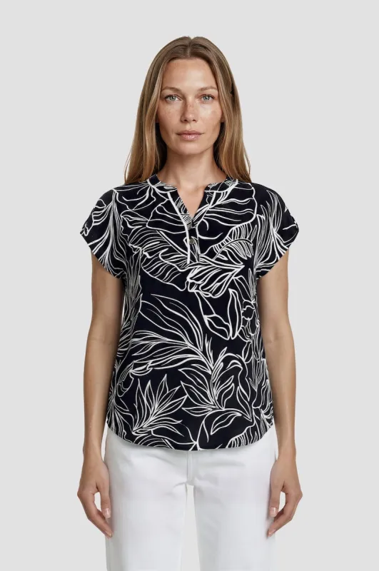 Printed Short Sleeve Top - Black made by Fairweather