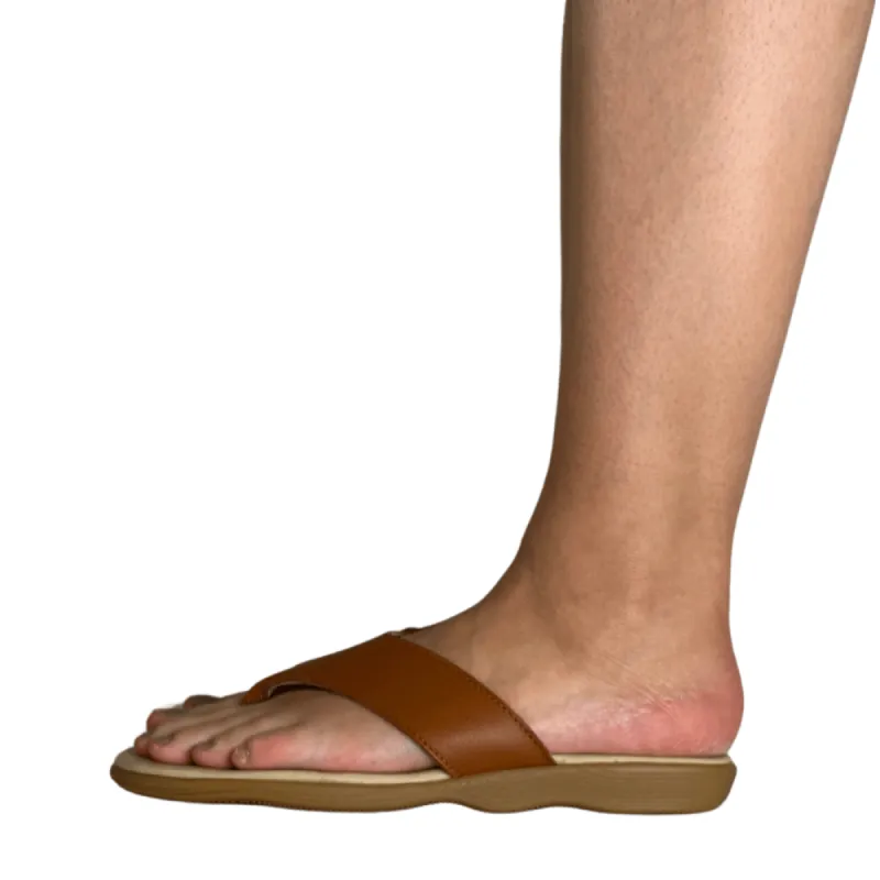 Flippity Flop - Caramel sold by Famolare