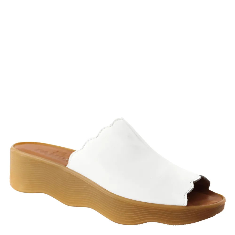 Slide Over - Snow sold by Famolare product image thumbnail 4