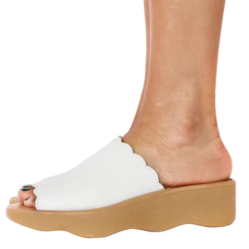 Slide Over - Snow sold by Famolare