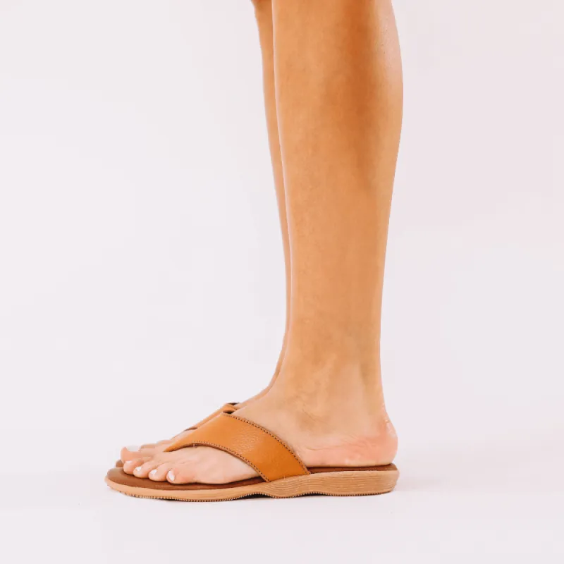 Flippity Flop - Cognac sold by Famolare