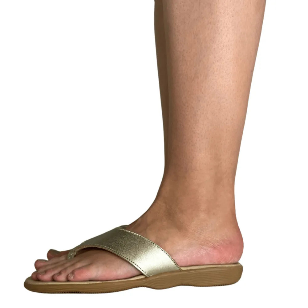 Flippity Flop - Gold sold by Famolare